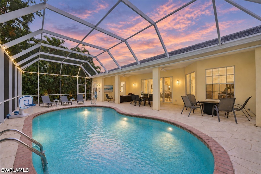 1896 Piccadilly Circus, Naples, FL 34112