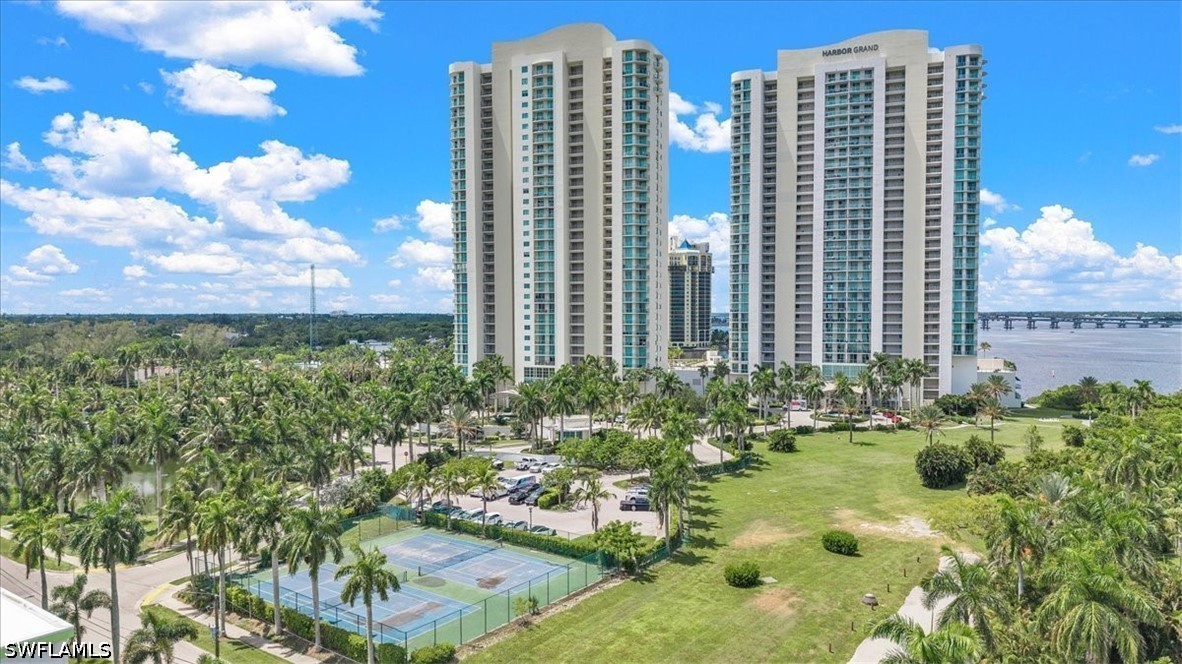 3000 Oasis Grand Unit 2802, Fort Myers, FL 33916