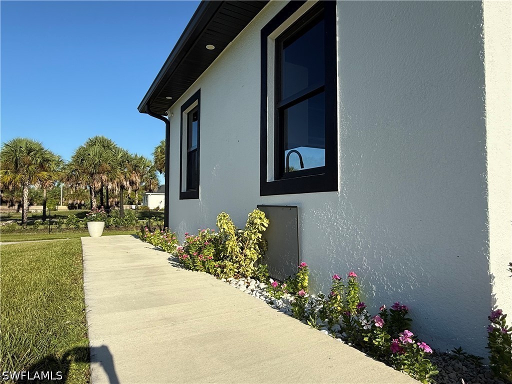 2641 36th, Naples, FL 34117