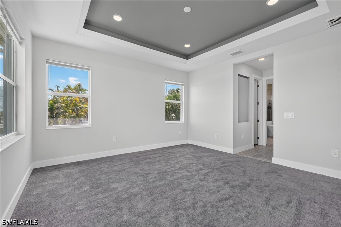 913 33rd, Cape Coral, FL 33993