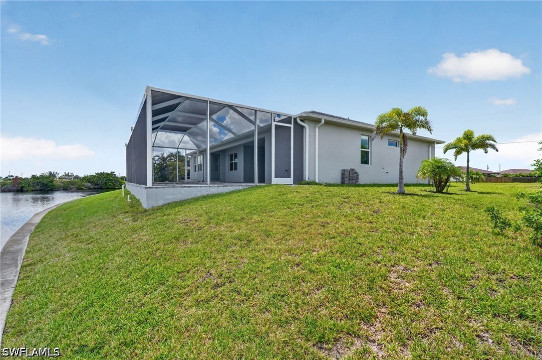 913 33rd, Cape Coral, FL 33993