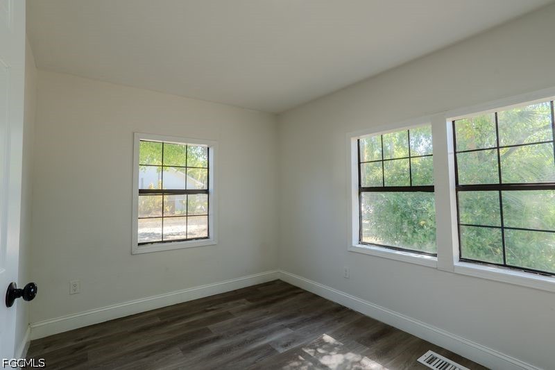 599 Carolina, Fort Myers, FL 33905