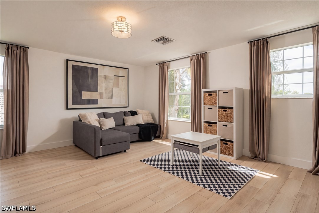 2109 Clementine, Naples, FL 34120