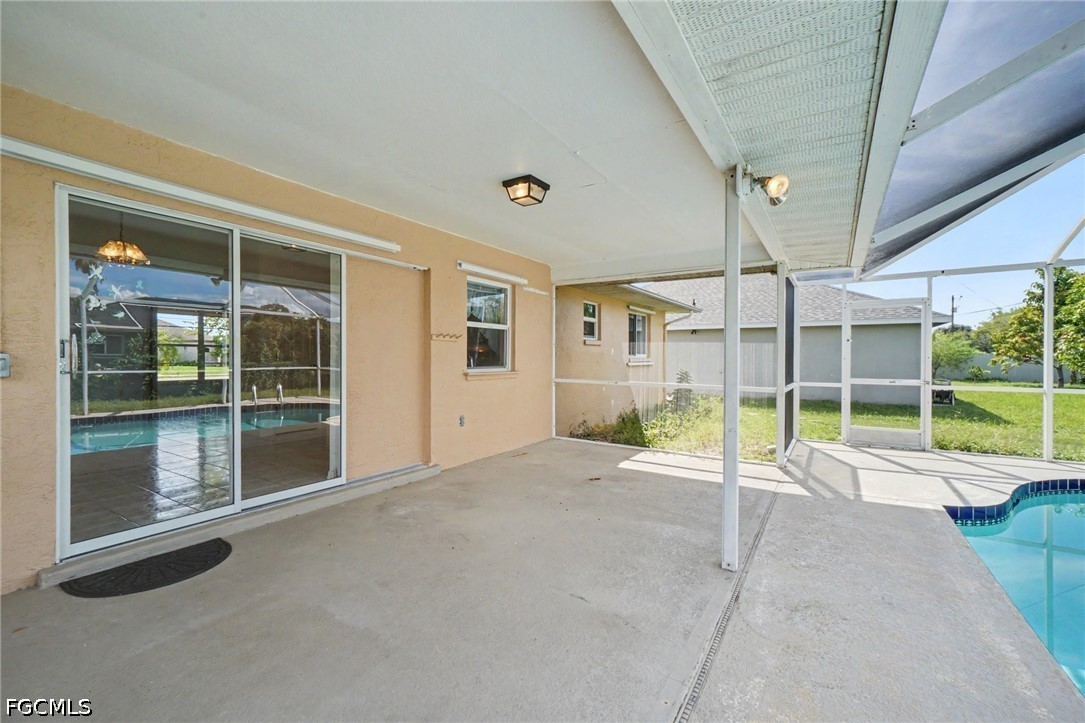511 Trafalgar, Cape Coral, FL 33991