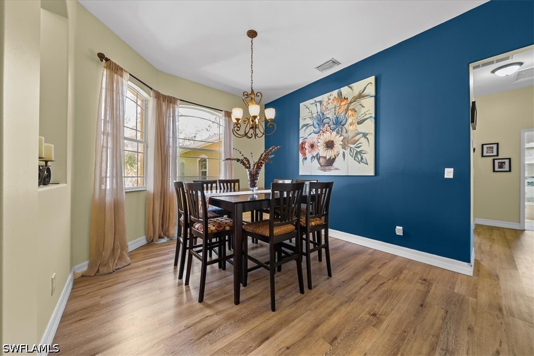 DiningArea