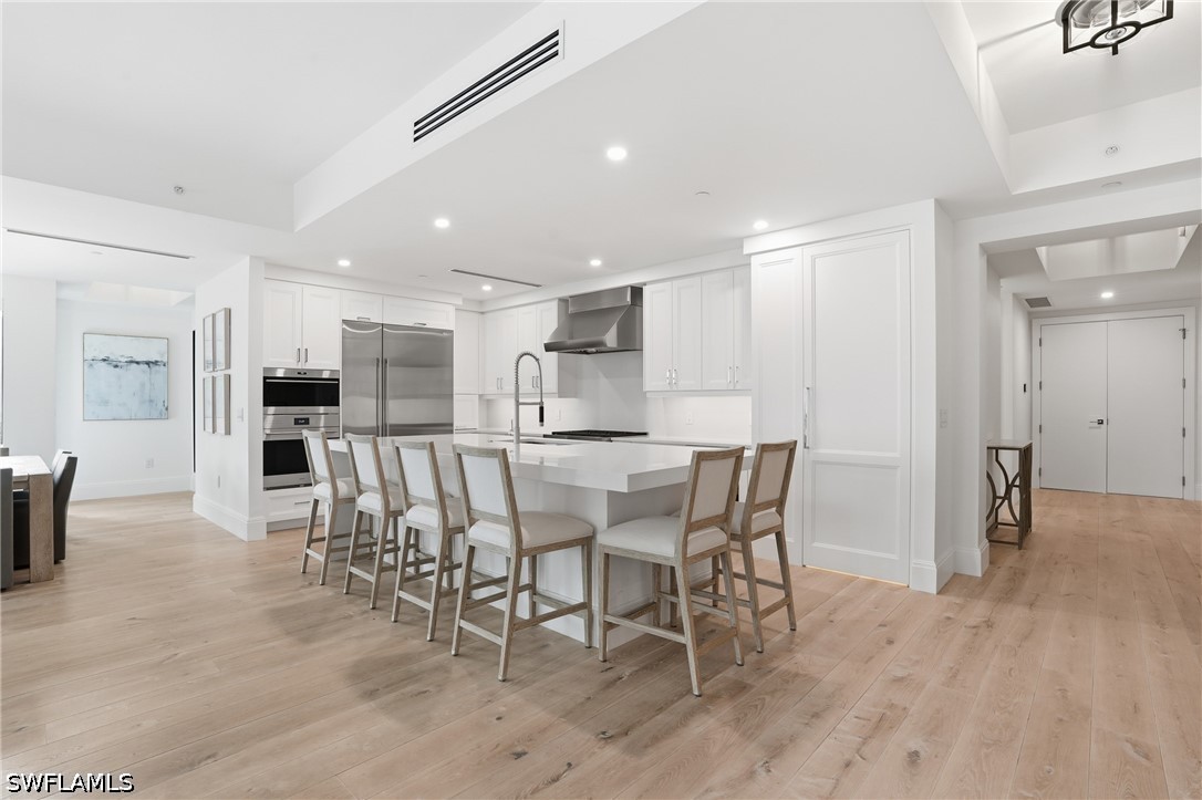 1130 3rd Unit 109, Naples, FL 34102