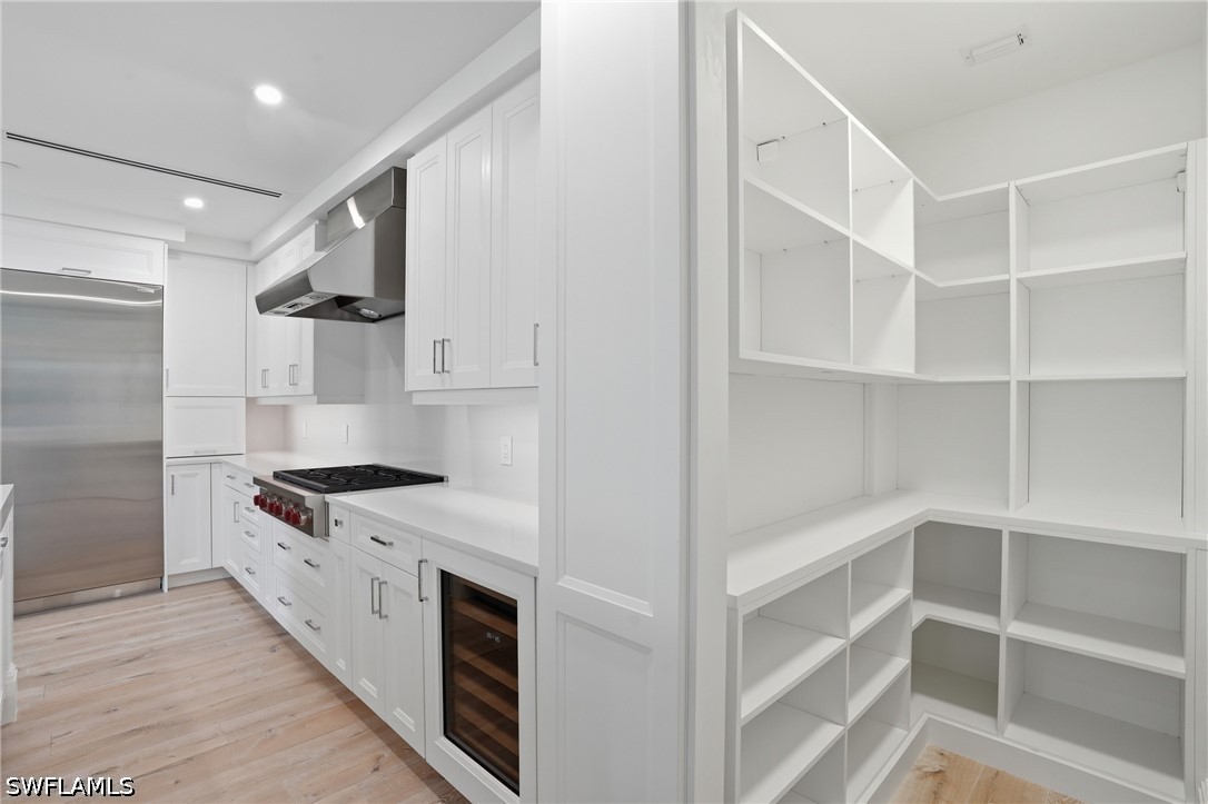1130 3rd Unit 109, Naples, FL 34102
