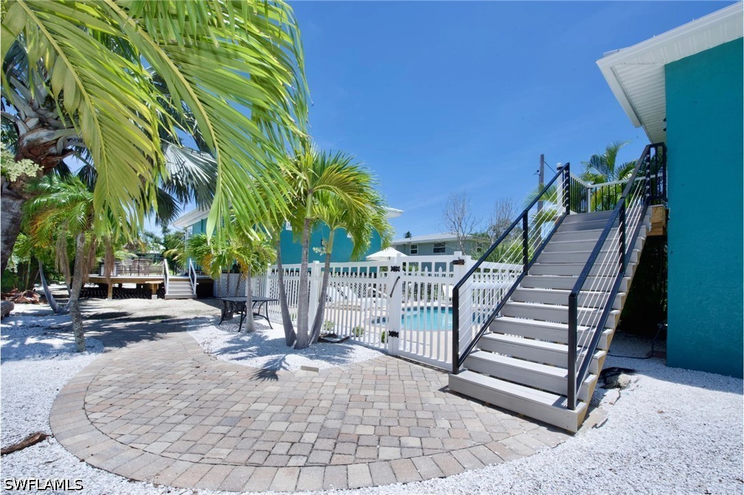 210 Dakota, Fort Myers Beach, FL 33931