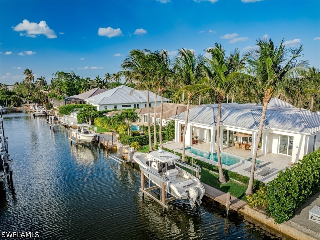 1880 Sandpiper, Naples, FL 34102