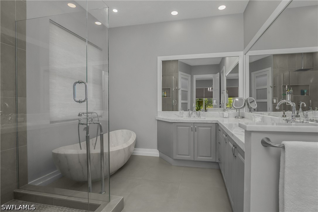 3280 66th, Naples, FL 34105