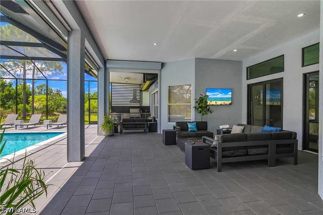 3280 66th, Naples, FL 34105