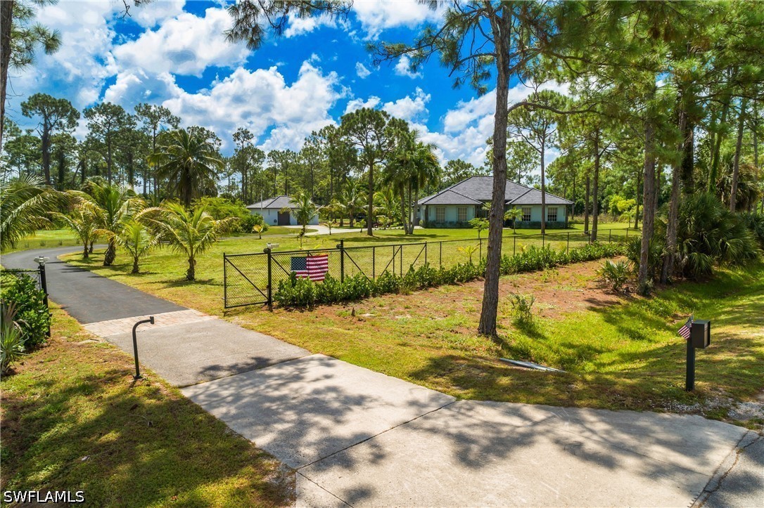 3280 66th, Naples, FL 34105