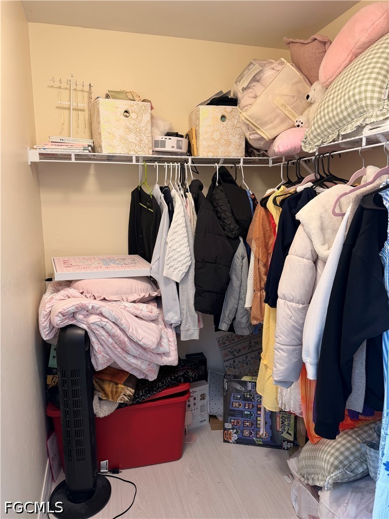 WalkInClosets