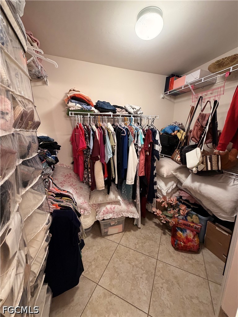 WalkInClosets