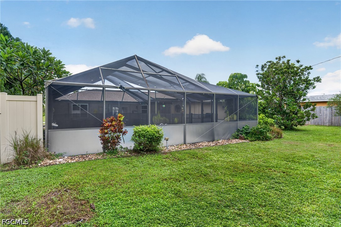 1035 26th, Cape Coral, FL 33904