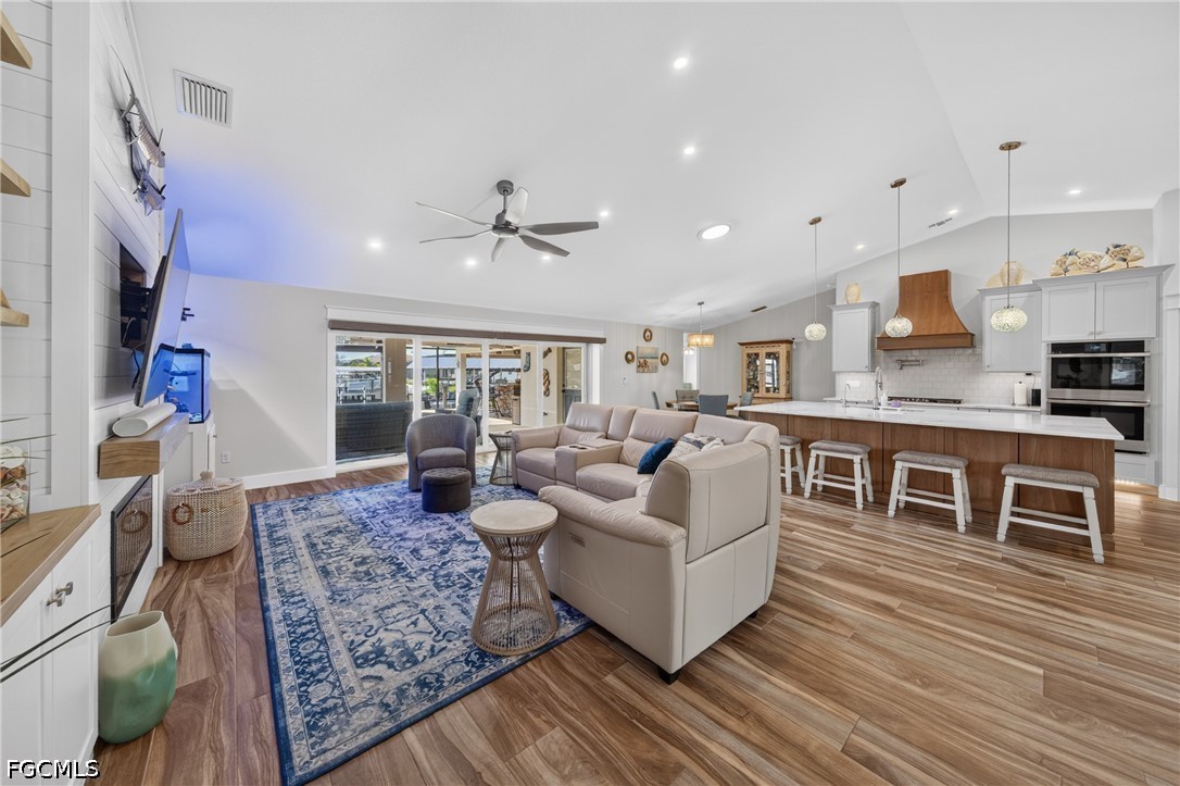 LivingRoom