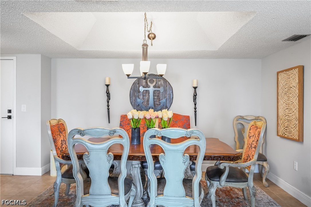 DiningArea