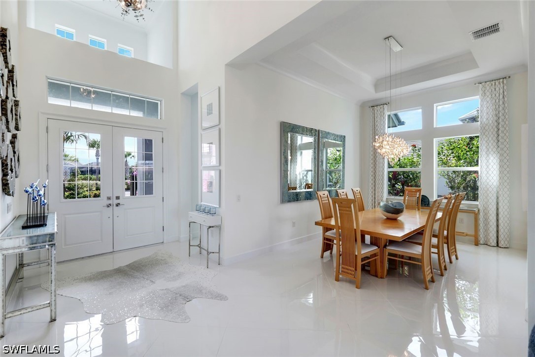 6245 Negril Isle, Naples, FL 34113