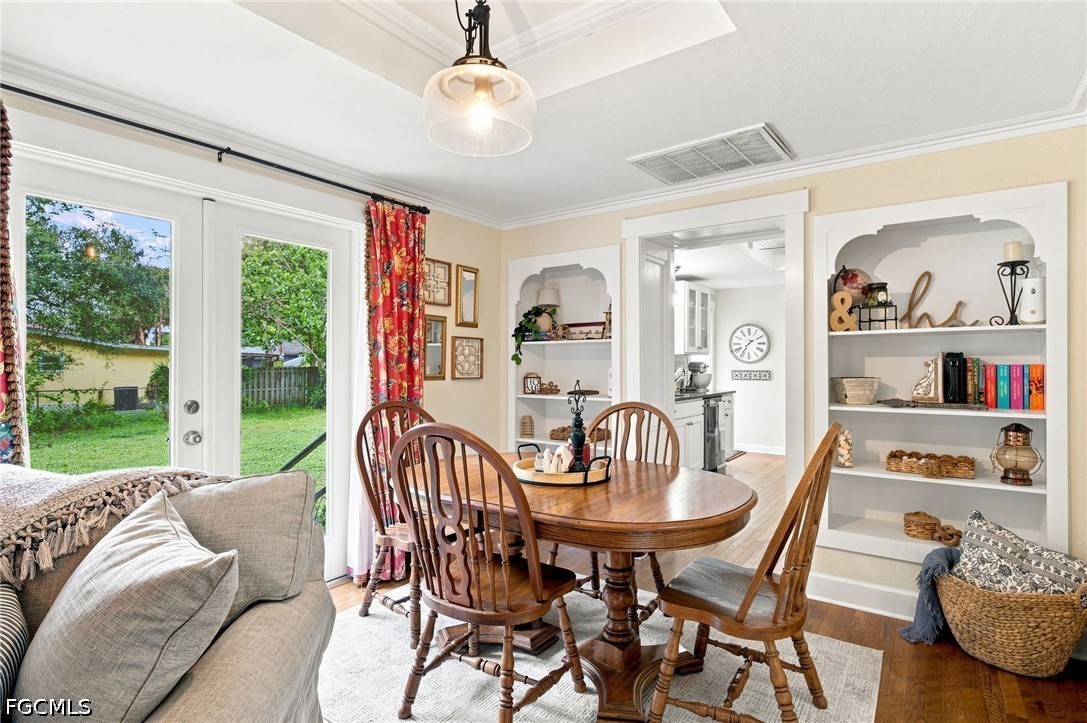 DiningArea