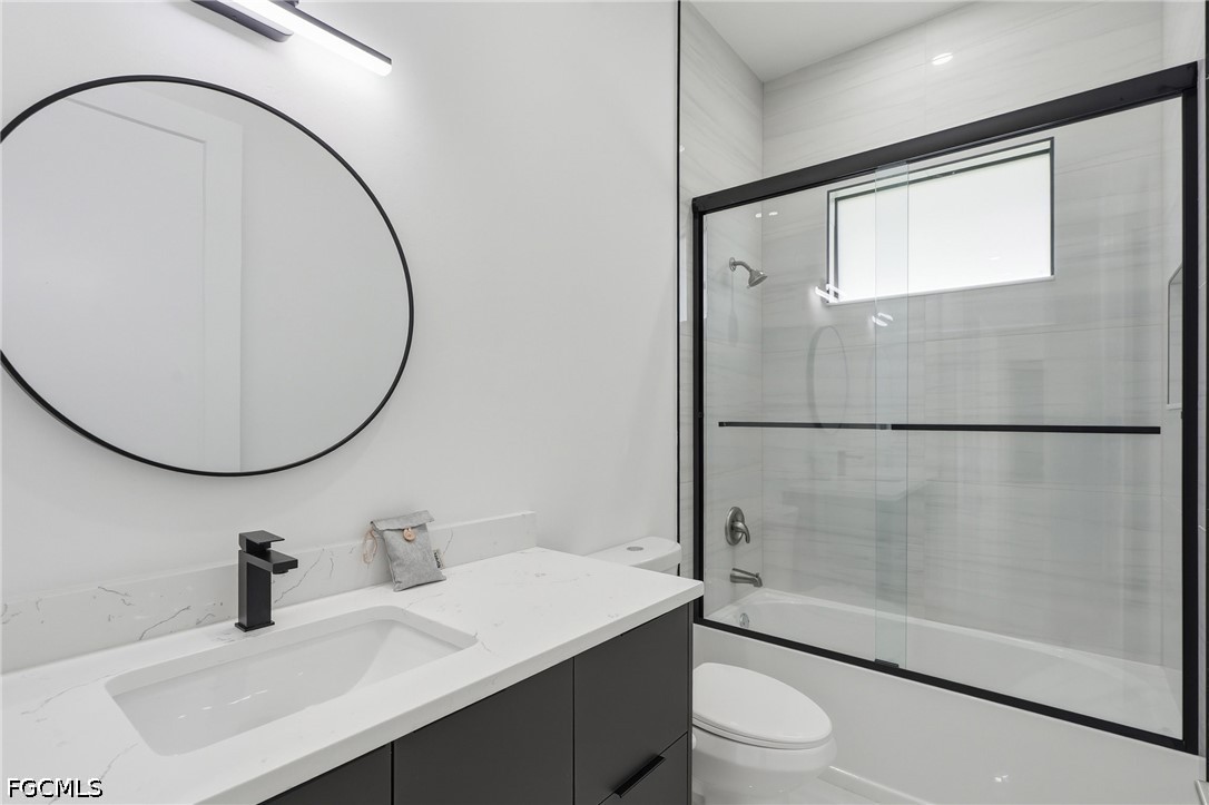 181 18th, Naples, FL 34120