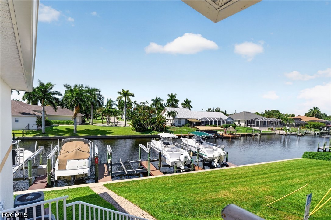 4041 11th Unit 207, Cape Coral, FL 33904