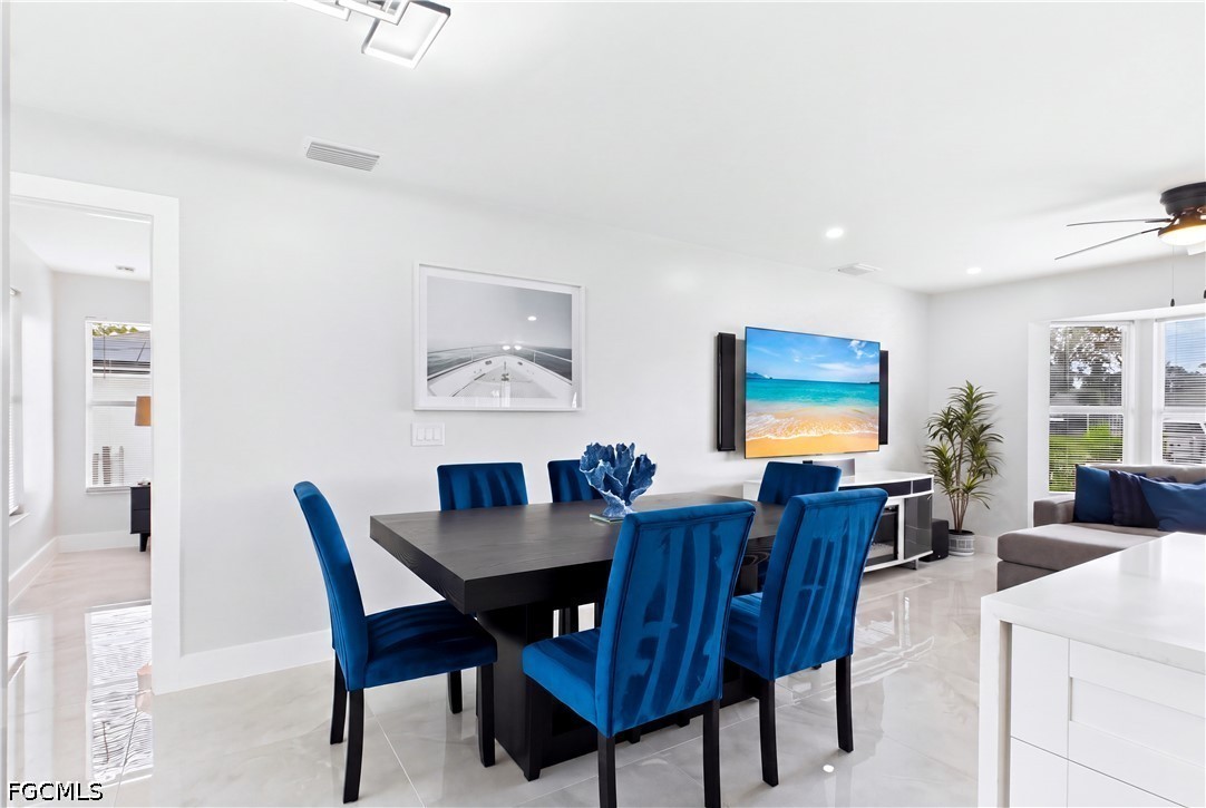 DiningArea