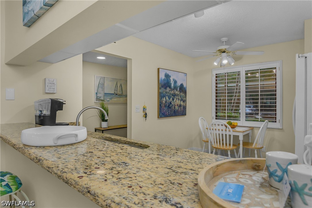 5708 Deauville Unit J102, Naples, FL 34112