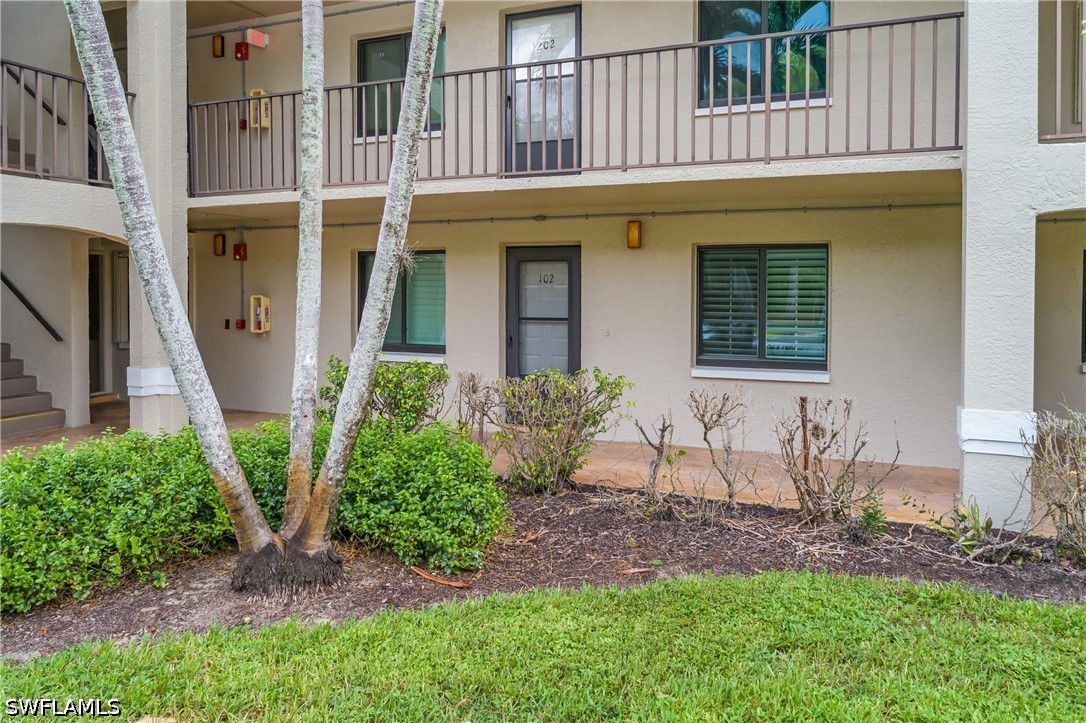 5708 Deauville Unit J102, Naples, FL 34112