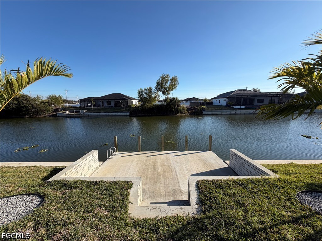 Dock