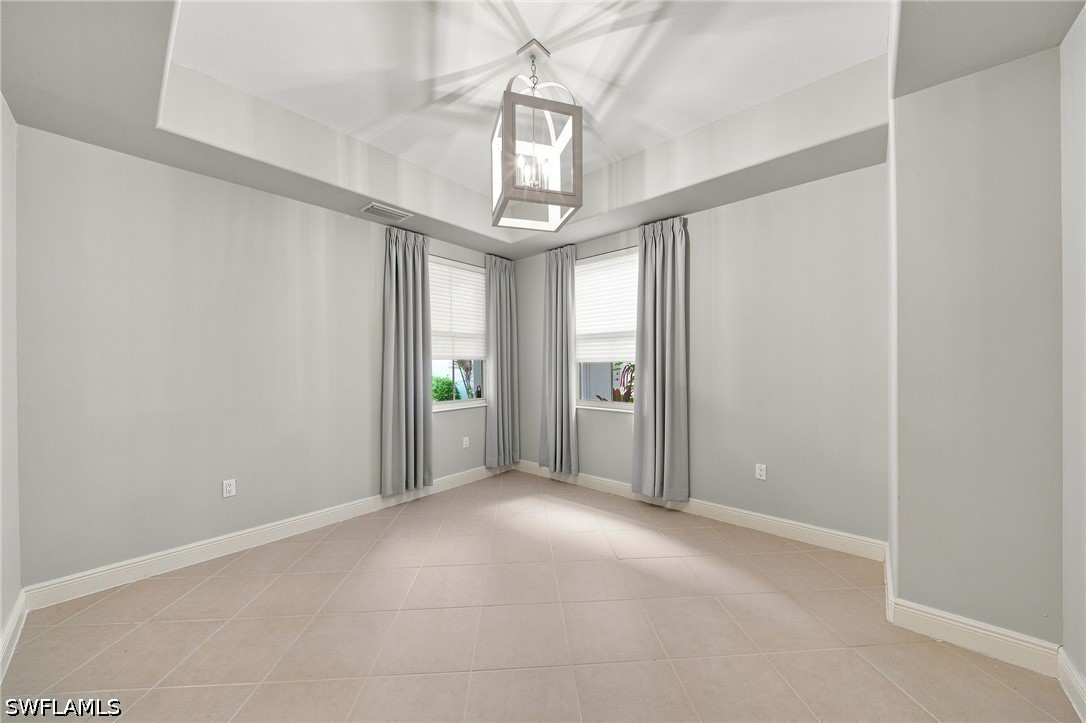 583 Avellino Isles Unit 102, Naples, FL 34119
