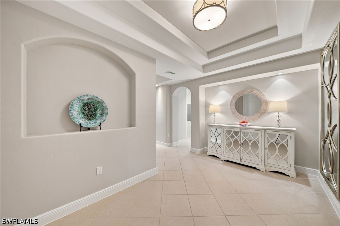 583 Avellino Isles Unit 102, Naples, FL 34119