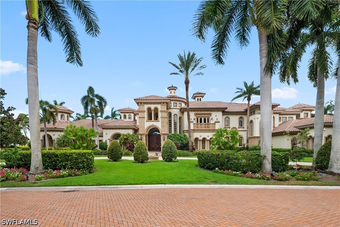 9663 Mashie, Naples, FL 34108