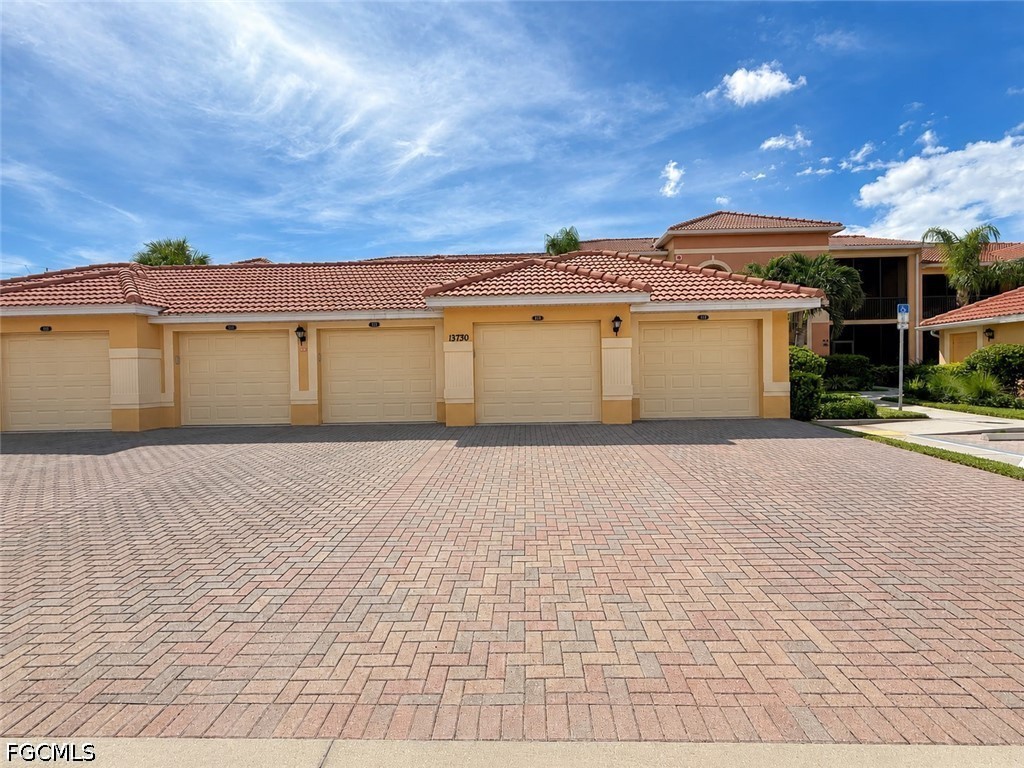 13730 Julias Unit 713, Fort Myers, FL 33919