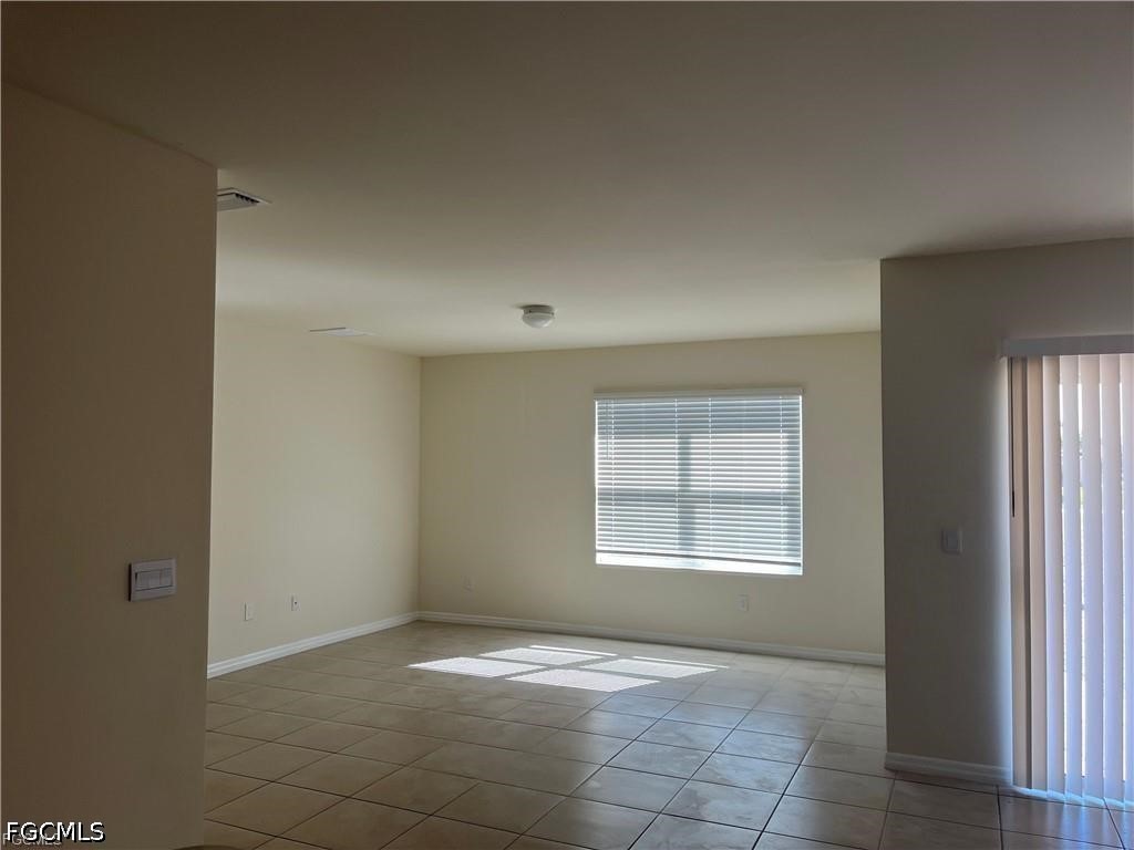 2210 11th, Cape Coral, FL 33993