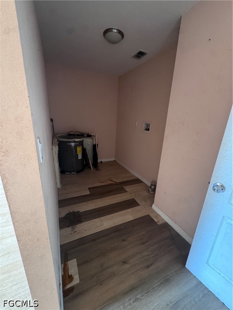 2935 Winona, North Fort Myers, FL 33917