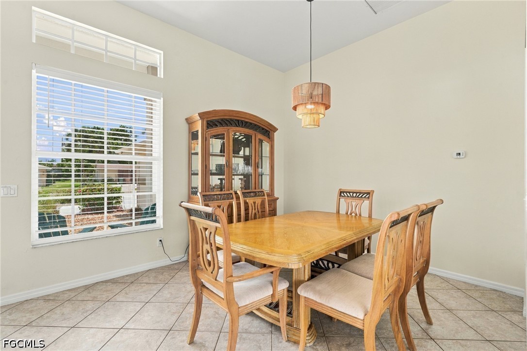 DiningArea