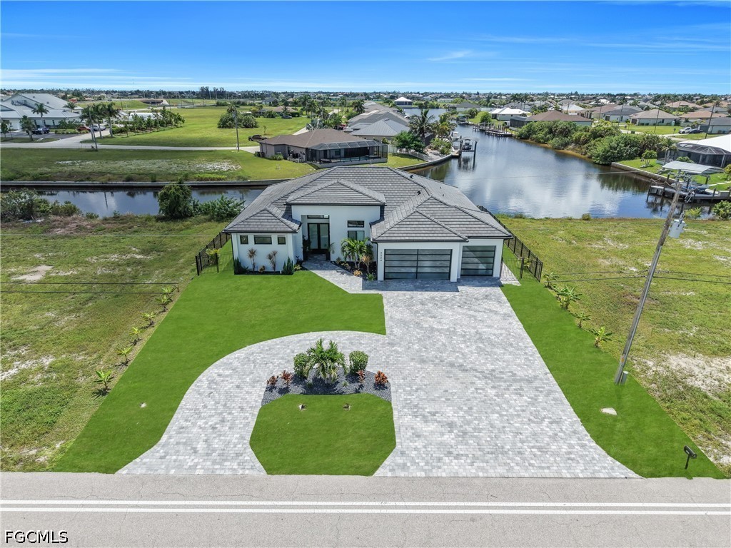 3224 Yucatan, Cape Coral, FL 33993