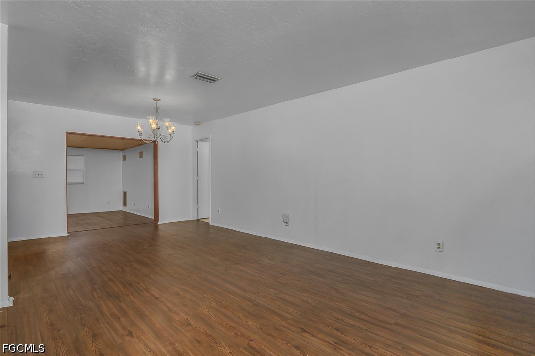 1121 11th, Cape Coral, FL 33909