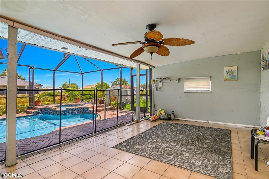 1121 11th, Cape Coral, FL 33909