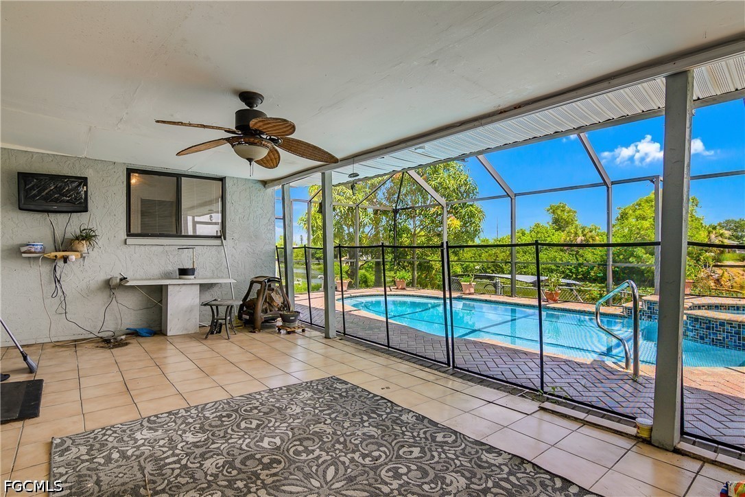 1121 11th, Cape Coral, FL 33909