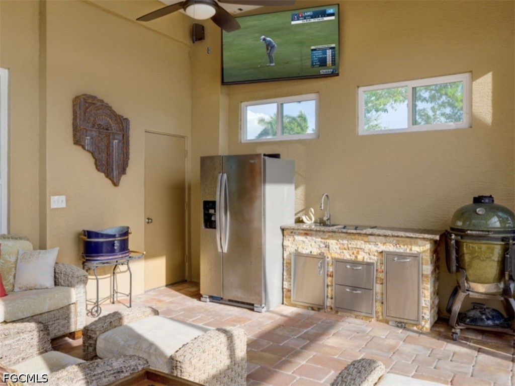 422 33rd, Cape Coral, FL 33991