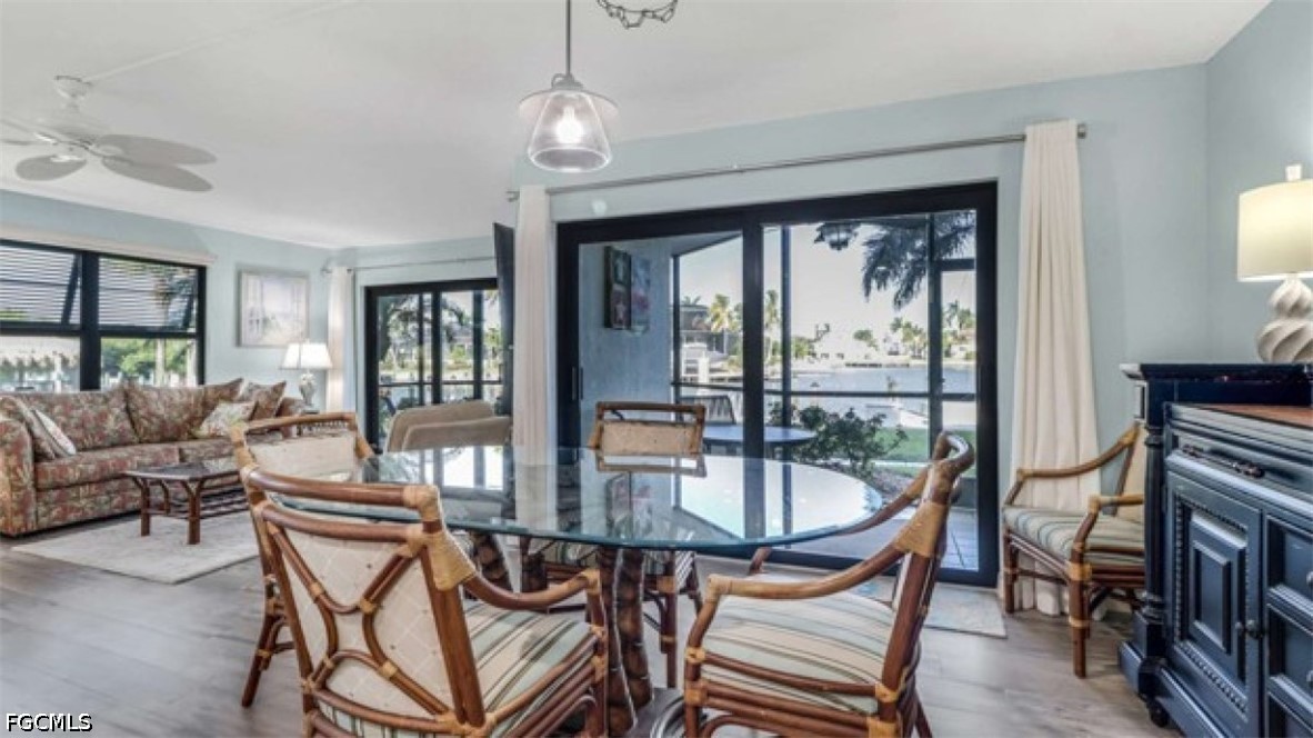DiningArea