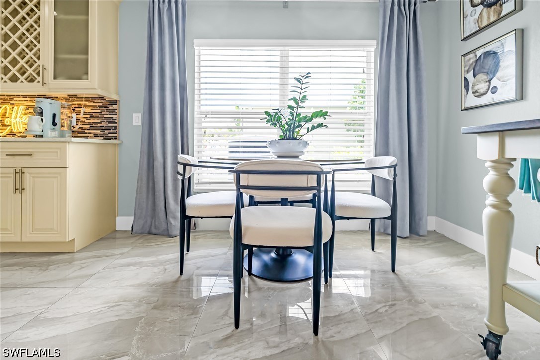 DiningArea