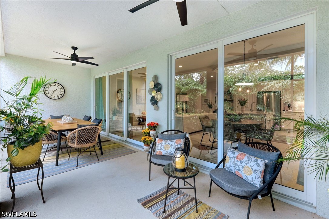 2542 Seychelles Unit 702, Naples, FL 34112