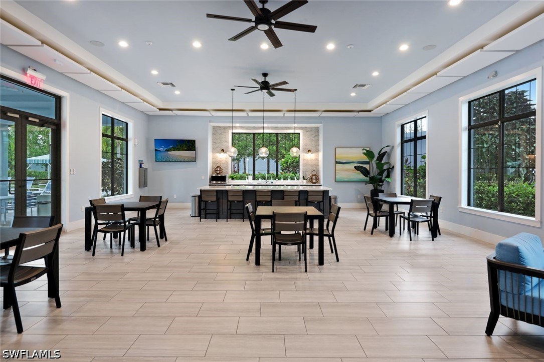 DiningArea