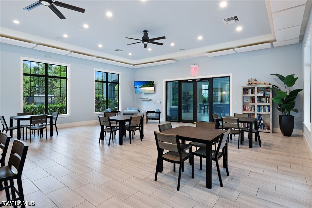 DiningArea