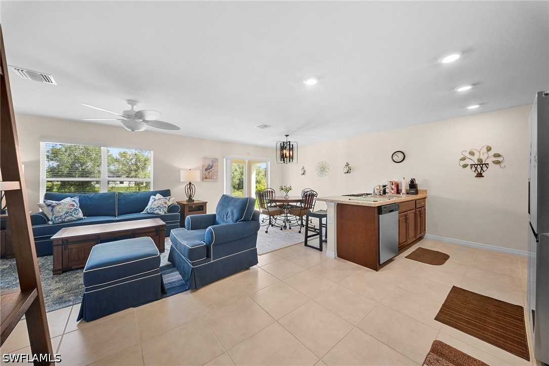 544 Woodview, Lehigh Acres, FL 33972