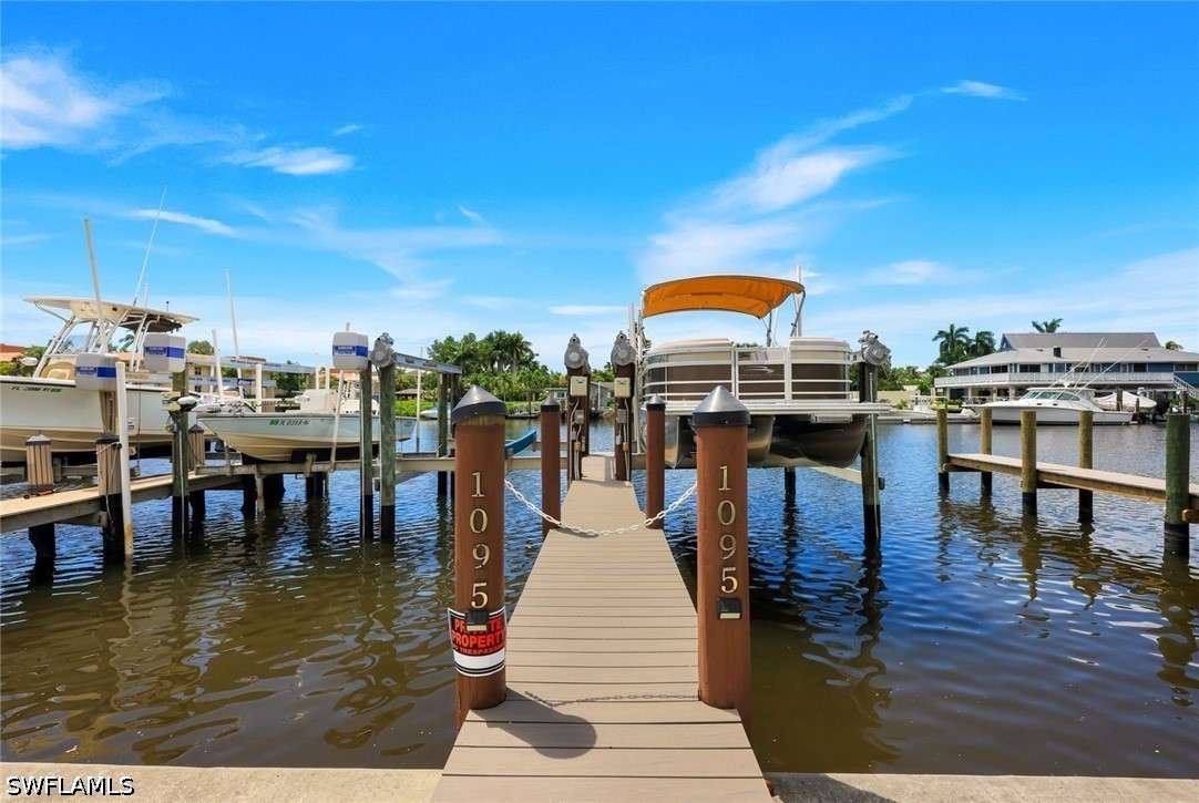 Dock
