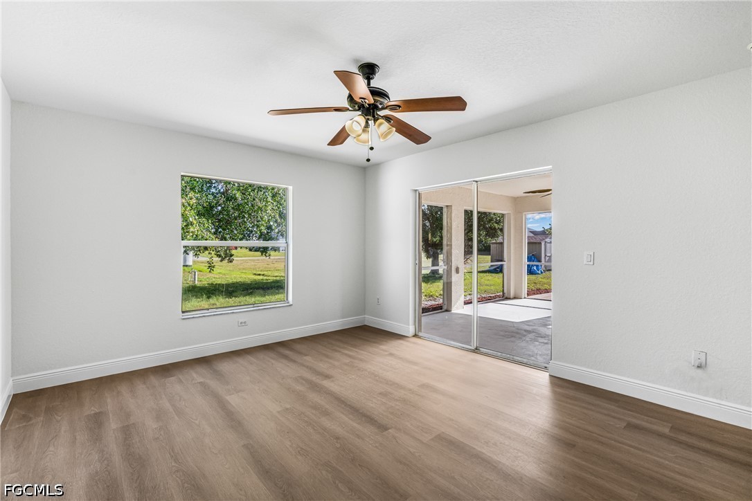 323 10th, Cape Coral, FL 33993