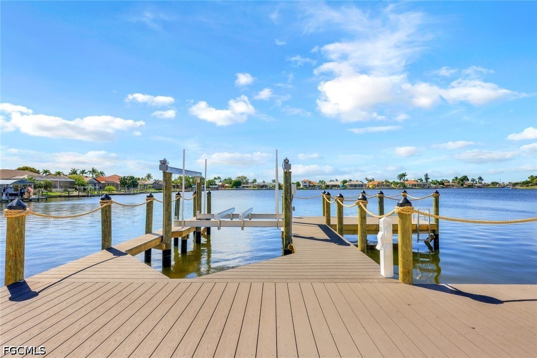 Dock